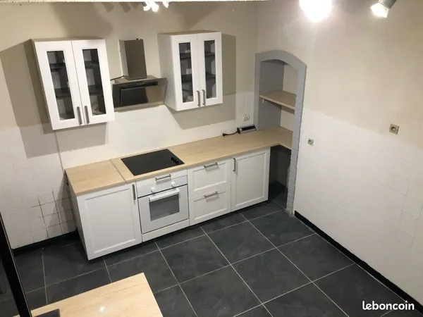 🏡 Maison de ville 72 m² - 2 chambres - Centre Val de Briey - 820 CC