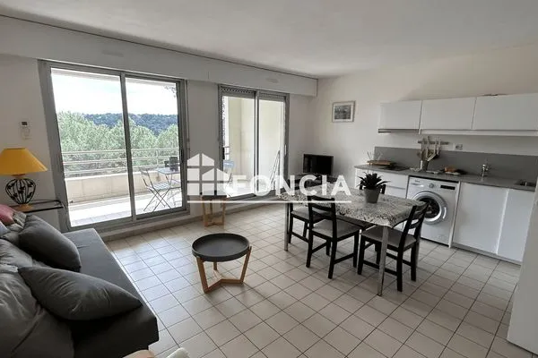 Appartement meublé 2 pièces 46 m²