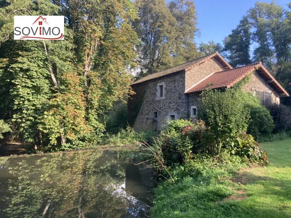 DANS UN CADRE EXCEPTIONNEL, ANCIEN MOULIN DU XVIIe siècle AV
