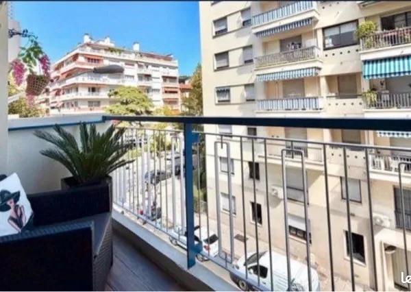 Appartement 1piece quartier riquier