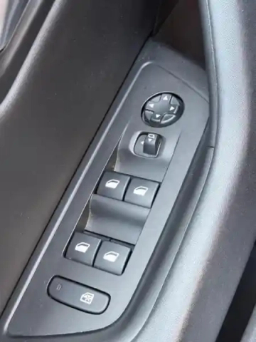 Peugeot 508 ii hybrid 225 e-eat8 allure business — photo 35