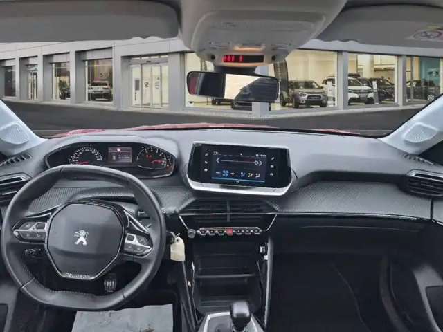 Peugeot 208 puretech 100 s&amp;s bvm6 — photo 8
