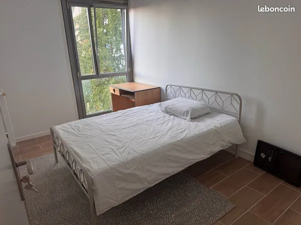 Chambre meublée disponible à Pierrefitte-sur-Seine