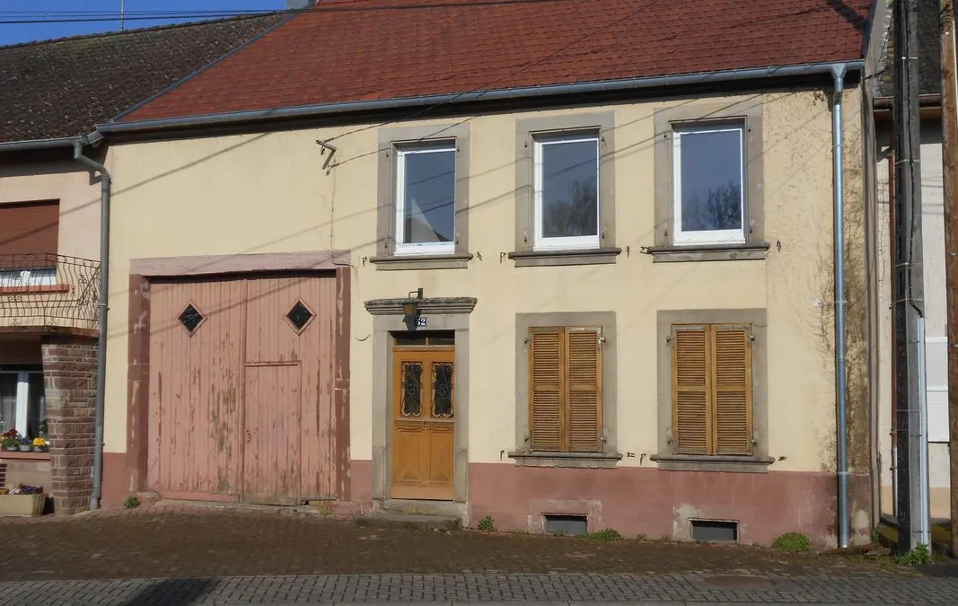 Photo 1