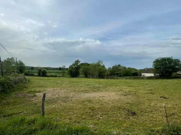 Terrain à bâtir de 3099m²
