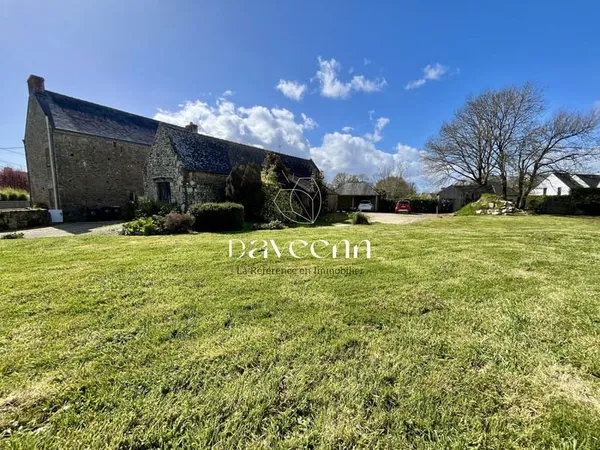 Terrain constructible à vendre - Secteur recherché à Locoal