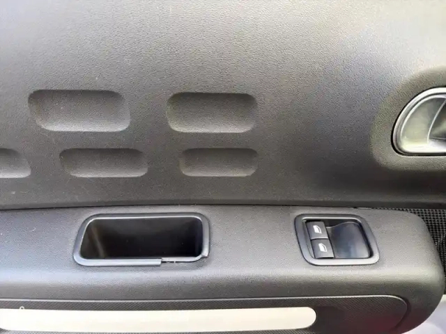 Citroën C3 bluehdi 100 s&amp;s bvm5 graphic — photo 20