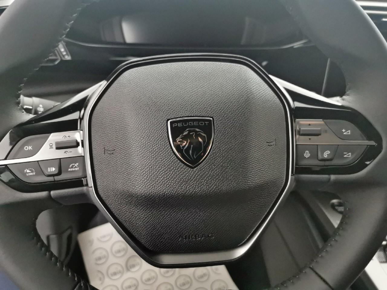 Peugeot 308 hybrid 145 e-dcs6 style — photo 28