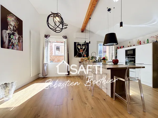 LAVAUR - MAISON DE VILLE RÉNOVÉE - GRAND GARAGE + 35 M² SUPPLÉMENTAIRES