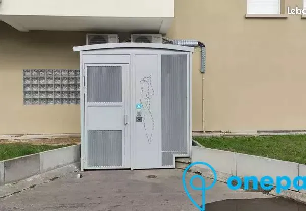 Parking/box 12 m² ORLY
