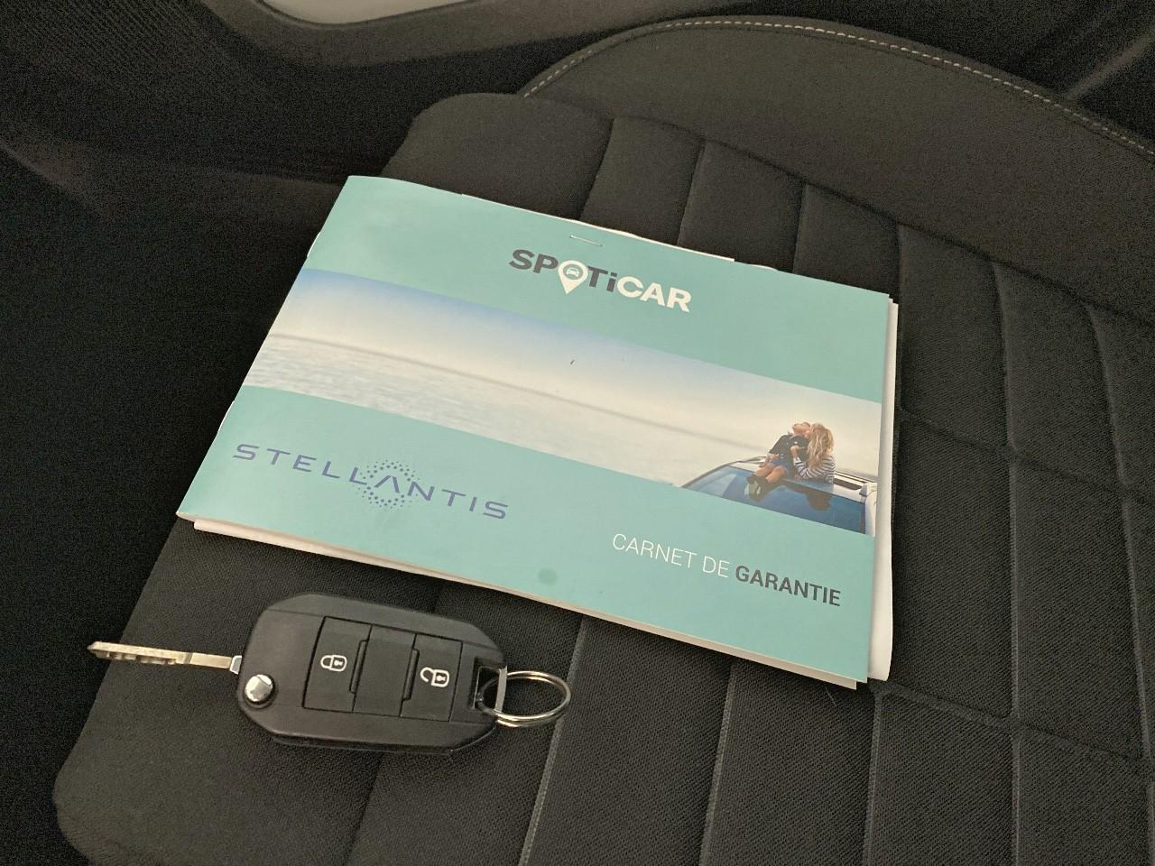 Citroën C3 Aircross hybride 145 ch aut plus — photo 18