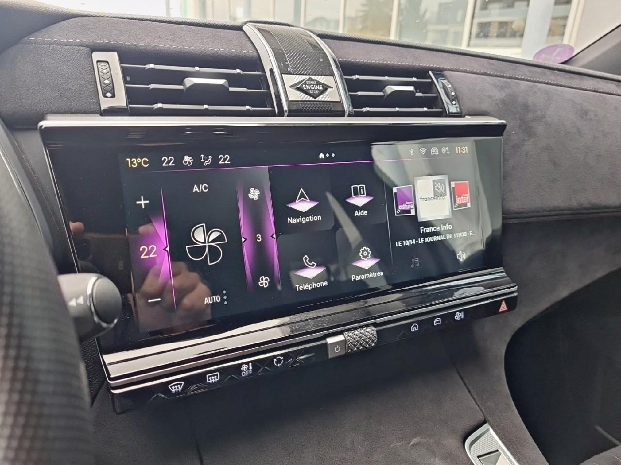 Ds Ds 7 crossback hybride rechargeable e-tense 300 eat8 4x4 performa — photo 13