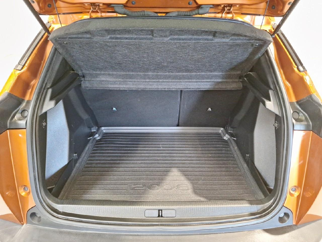 Peugeot 2008 bluehdi 130 s&s eat8 allure business — photo 6