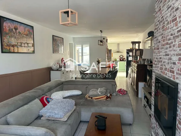 Maison familiale de 120 m² avec jardin, garage et dépendance - Vieux-Condé