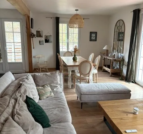 Maison à louer non meublée, Cerdon 135m²