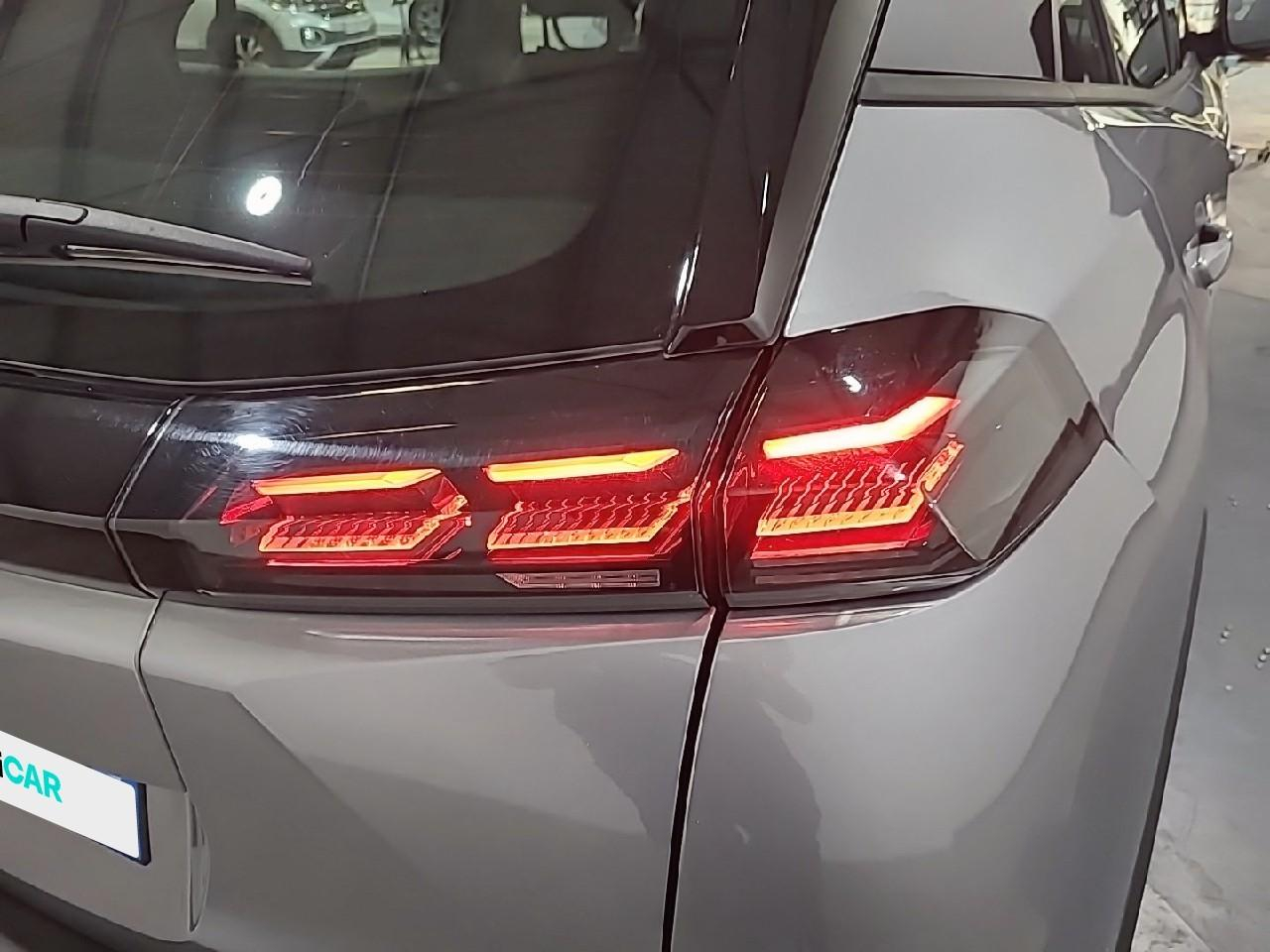 Peugeot 2008 100 s&s bvm6 style — photo 25