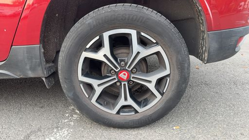 Dacia Duster 1.3 TCe 130 4X2 - Techroad – 2019 – 64670 km – Essence – Boîte Manuelle — photo 10