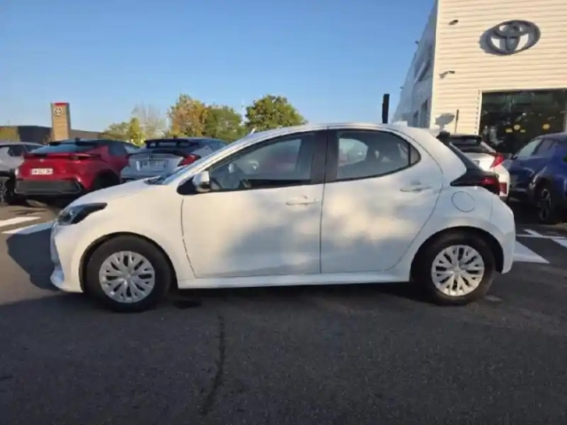 Toyota Yaris 116h dynamic 5p my22 — photo 5
