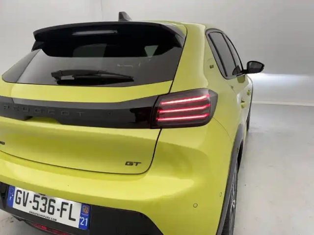Peugeot 208 puretech 100 s&amp;s bvm6 — photo 31