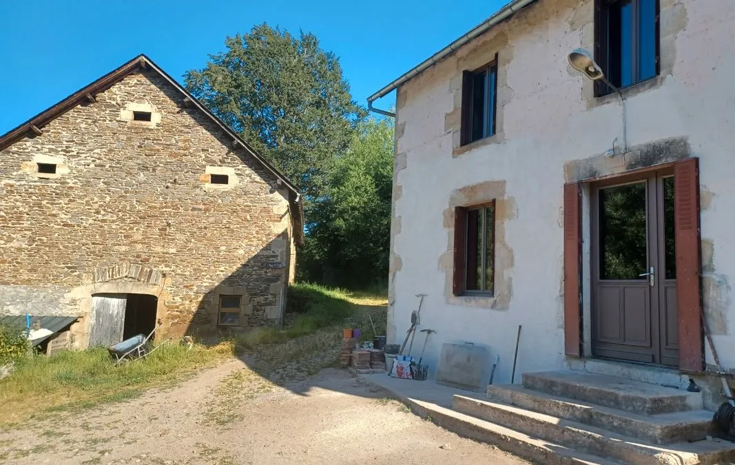 Photo 3