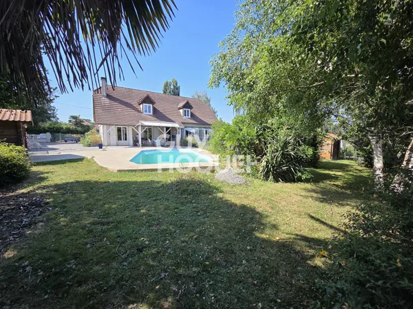 Maison à vendre de 8 pièces de 171.89 m²