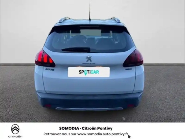 Peugeot 2008 1.2 puretech 110ch allure s&amp;s — photo 5