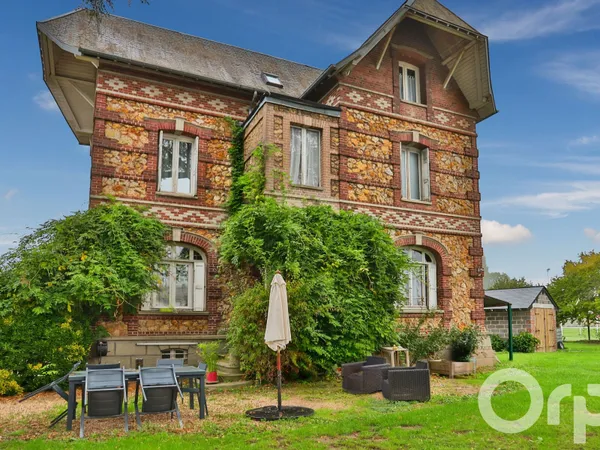 Maison 7 pièces 130 m²