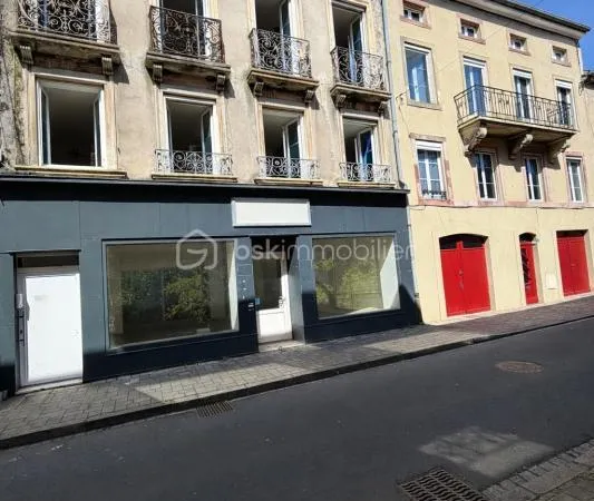 Immeuble composé de 3 appartements proche du centre ville