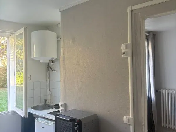 Studio à louer 17 M2