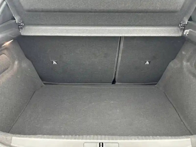 Peugeot 208 puretech 100 s&amp;s bvm6 — photo 6