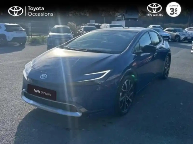 Toyota Prius hybride rechargeable 223ch design phe — photo 19