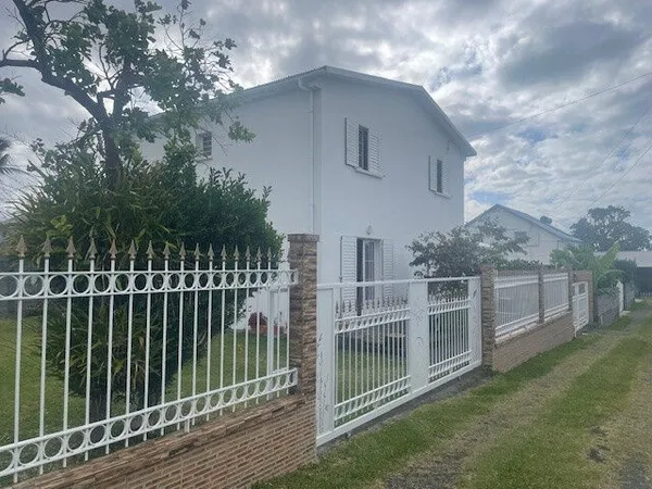 MAISON FAMILIALE SECTEUR CAMBUSTON
