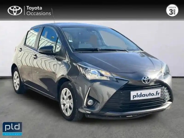 Toyota Yaris 70 vvt-i france business 5p rc19 — photo 6
