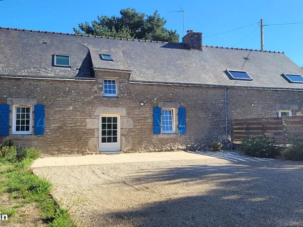 Logement 120m2 dans longère