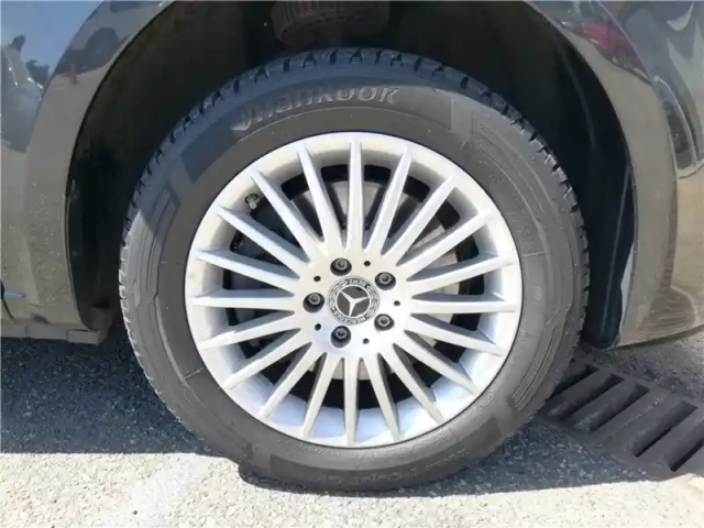 Mercedes Vito 116 cdi compact bva rwd — photo 8