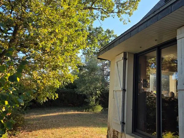 Maison familiale quartier résidentiel