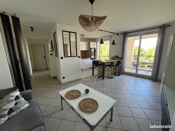 Appartement standing-T2-Fort de Bron