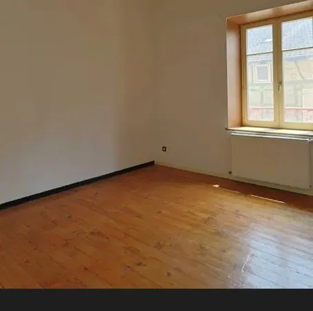 Appartement Location Saint-Trivier-de-Courtes 3p 72m² 530€