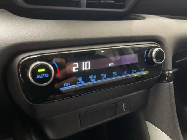 Toyota Yaris 120 vvt-i design 5p my21 — photo 11