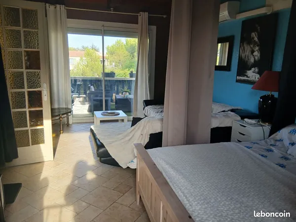 Studio meublé à louer