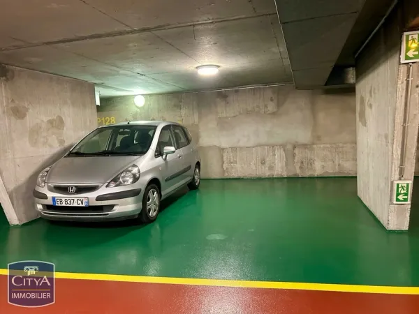 Parking 13 m²