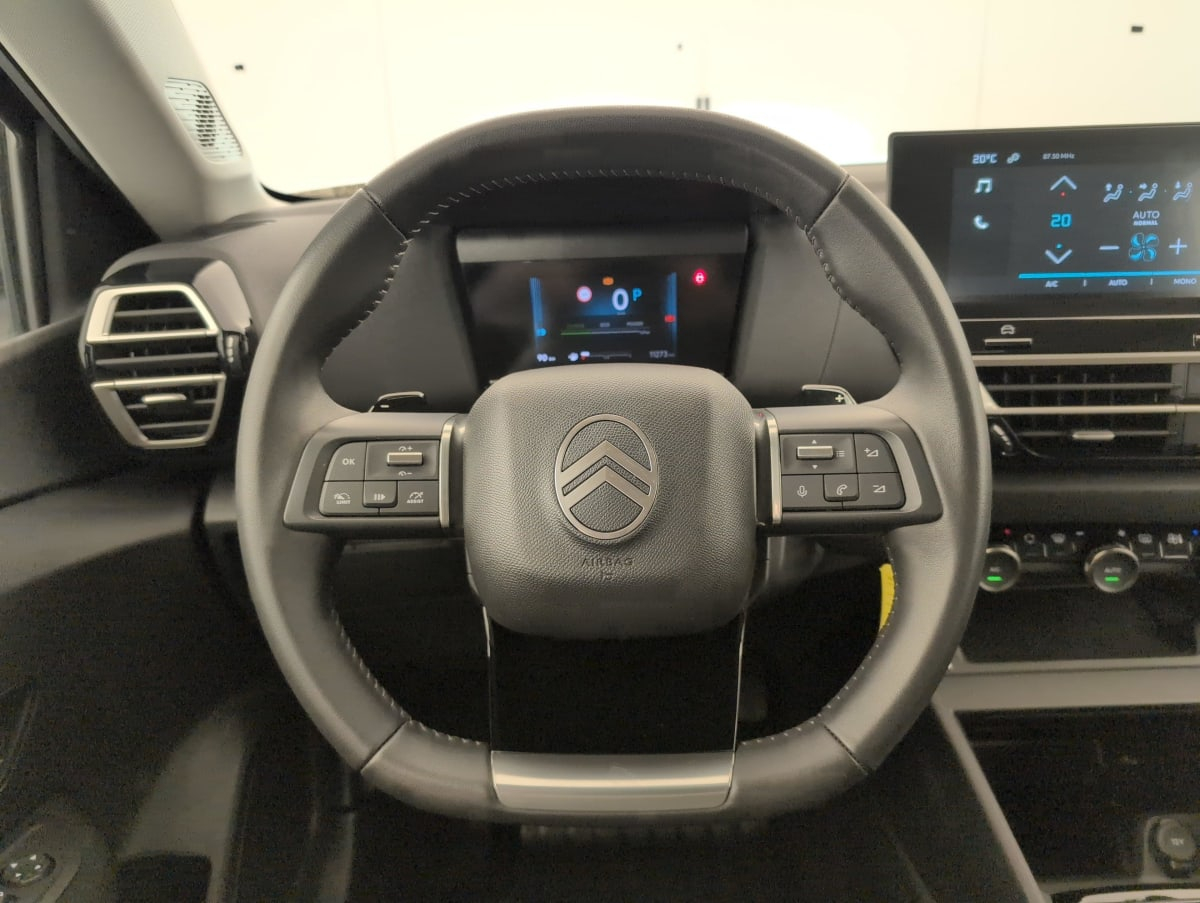 Citroën C4 — photo 14