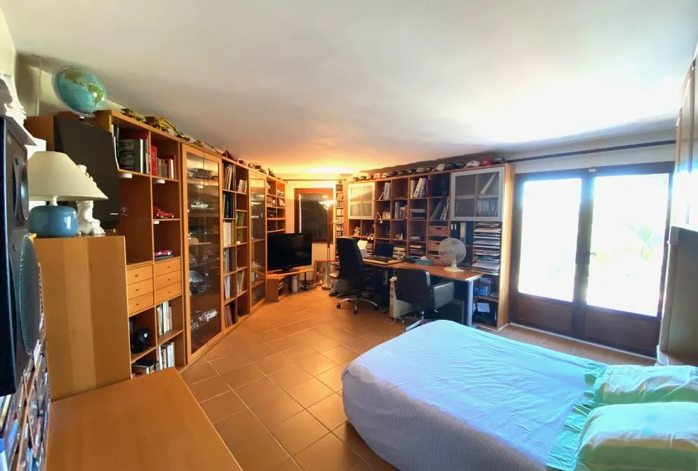Photo 13