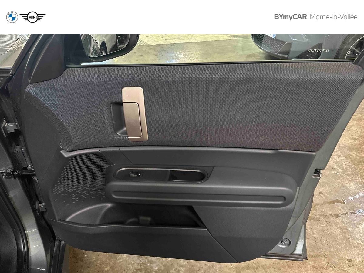 Mini Countryman C — photo 26