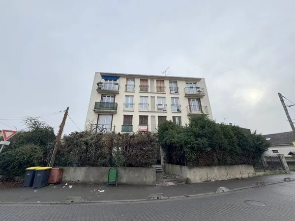 Studio 1 pièce 33 m²