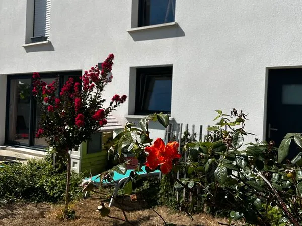 COUP DE CŒUR - DPE A - 140 m² - 4 ch - Garage 36 m² - Plage à 5 min