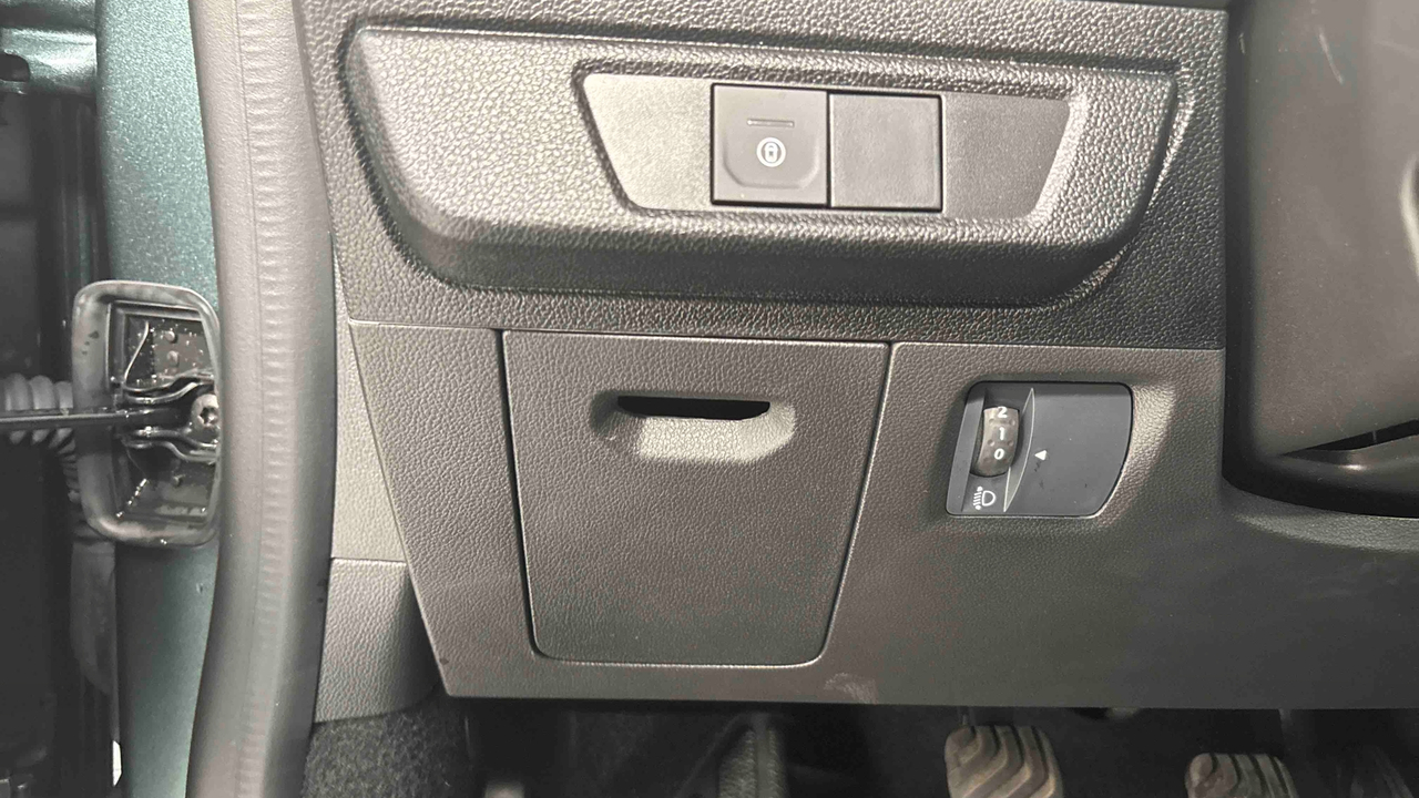 Dacia Sandero TCe 110 — photo 21
