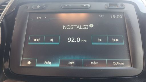 Renault Captur 1.5 dCi 110 - Intens – 2016 – 104892 km – Diesel – Boîte Manuelle — photo 21
