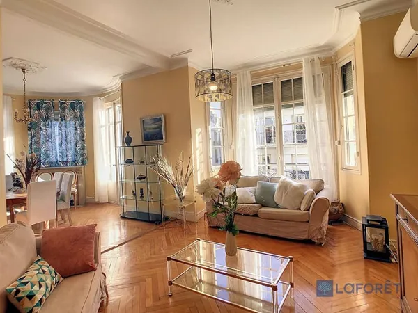 Appartement 3 pièces 95 m²