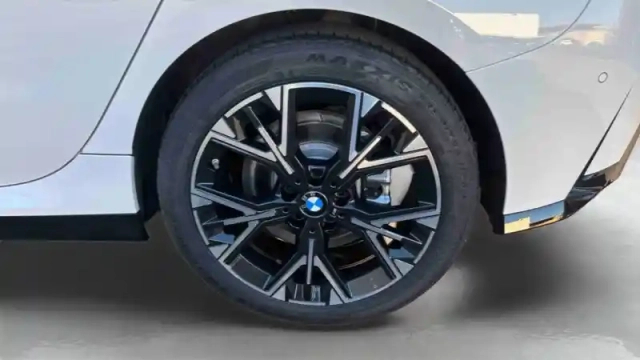 Bmw Serie 1 120 170 ch dkg7 — photo 16